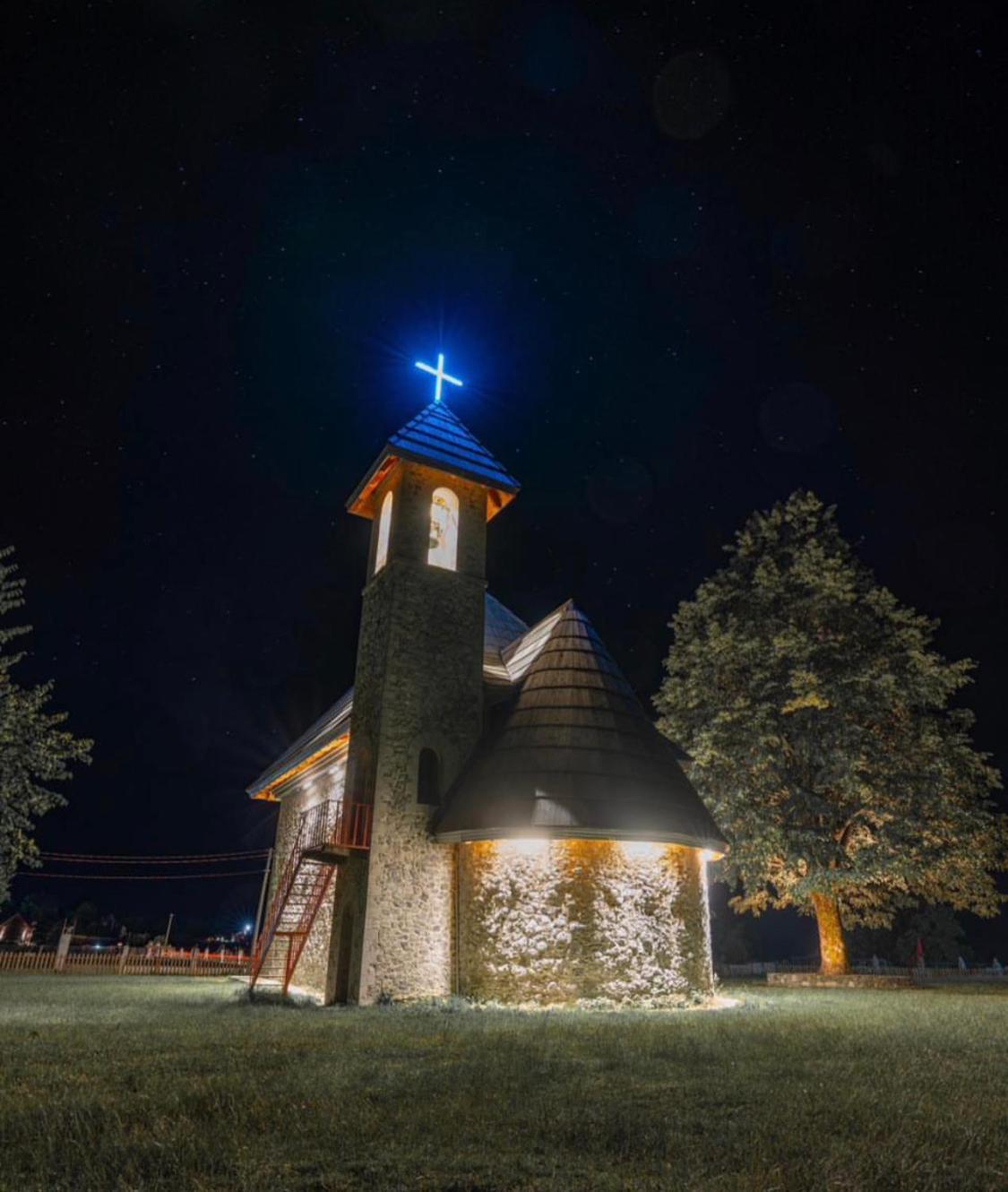 Bujtina Pllumi Theth Bed & Breakfast Екстериор снимка